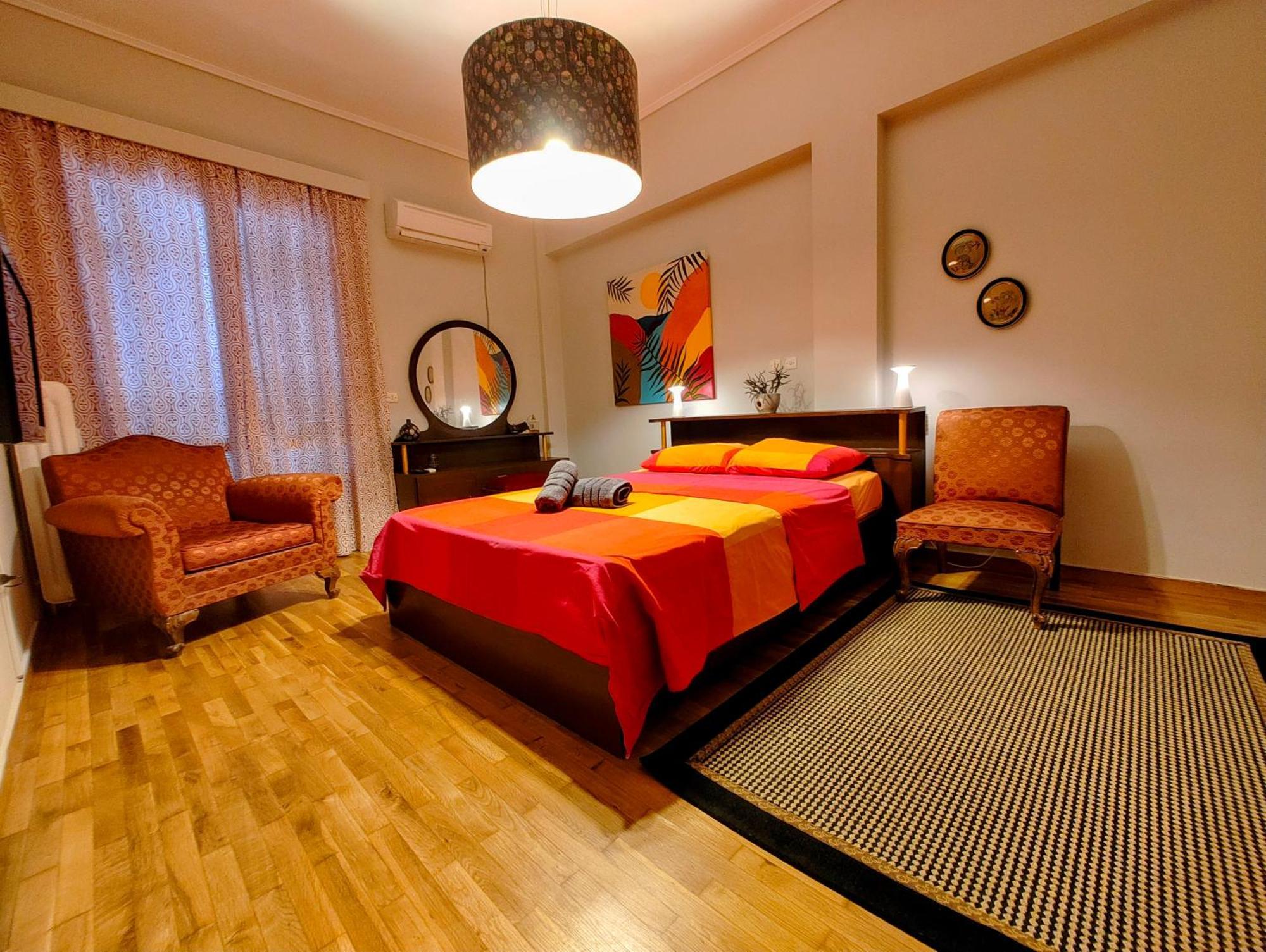 Grande Gregory 5' Metro Station Apartment Athens